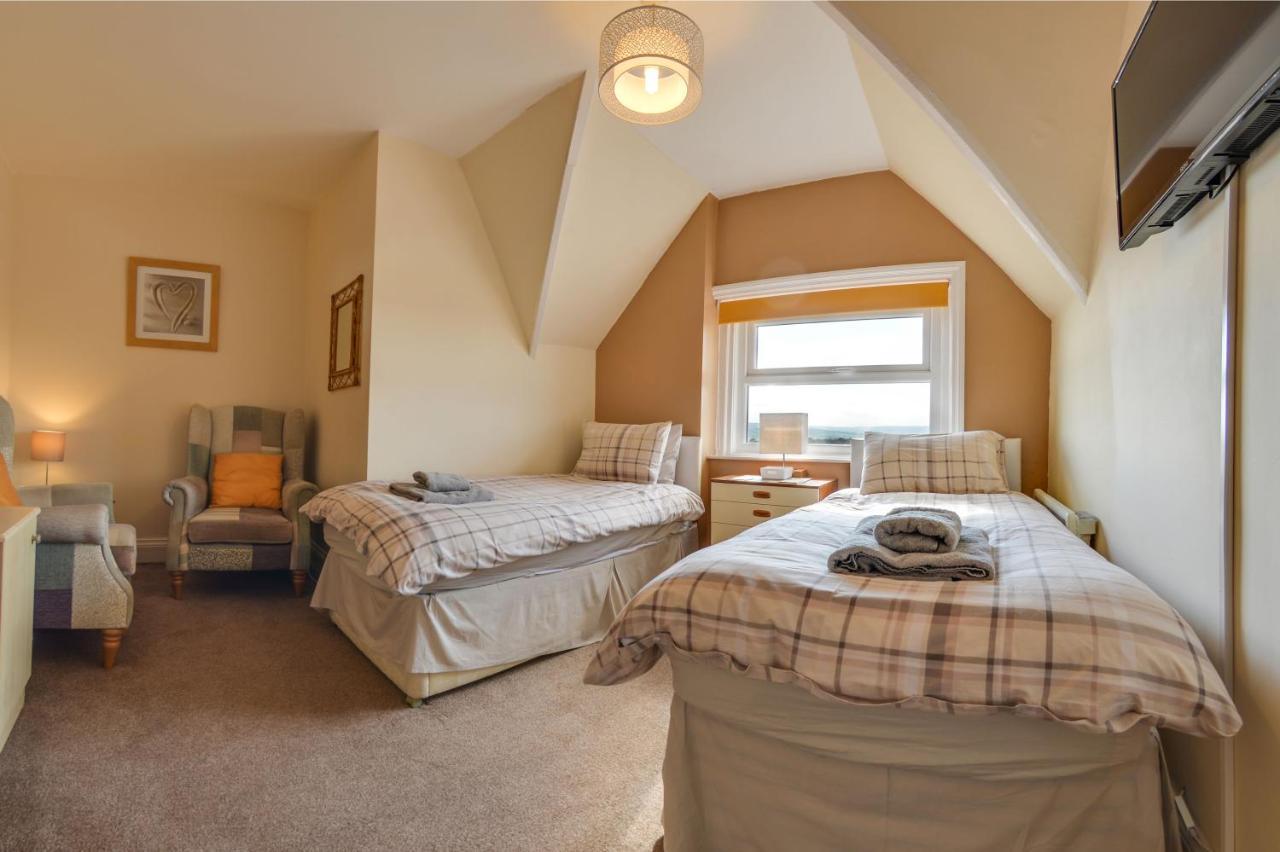 The Whitby Prospect, 2 Bed Apartment With Stunning Views, 2 Mins From Beach Exterior foto